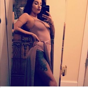 Body suit & maxi skirt set